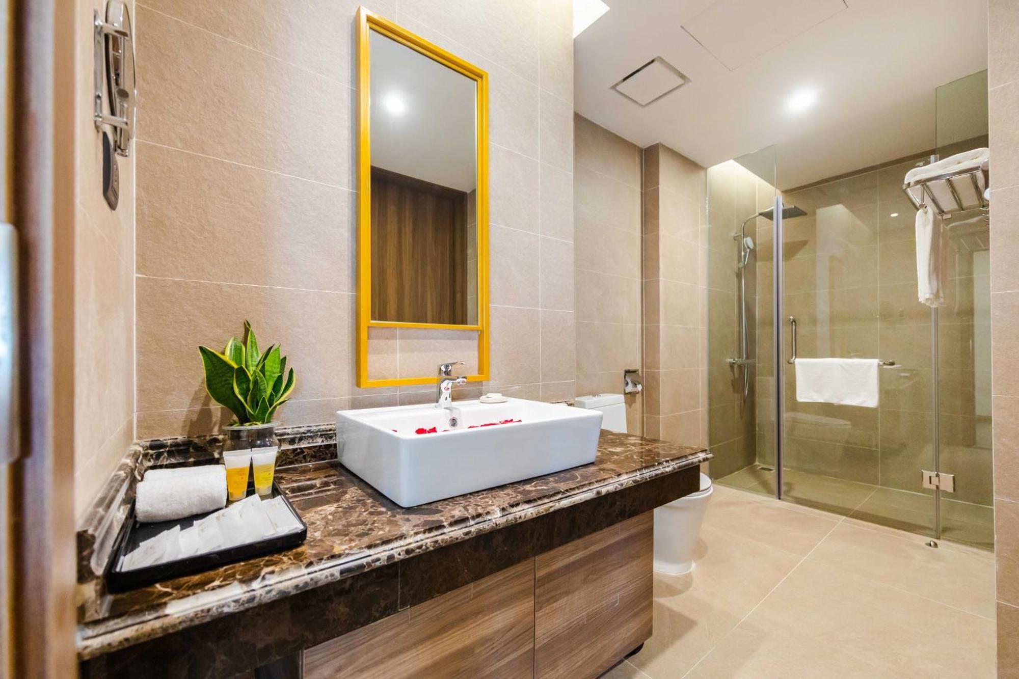Muong Thanh Luxury Ha Long Centre II エクステリア 写真