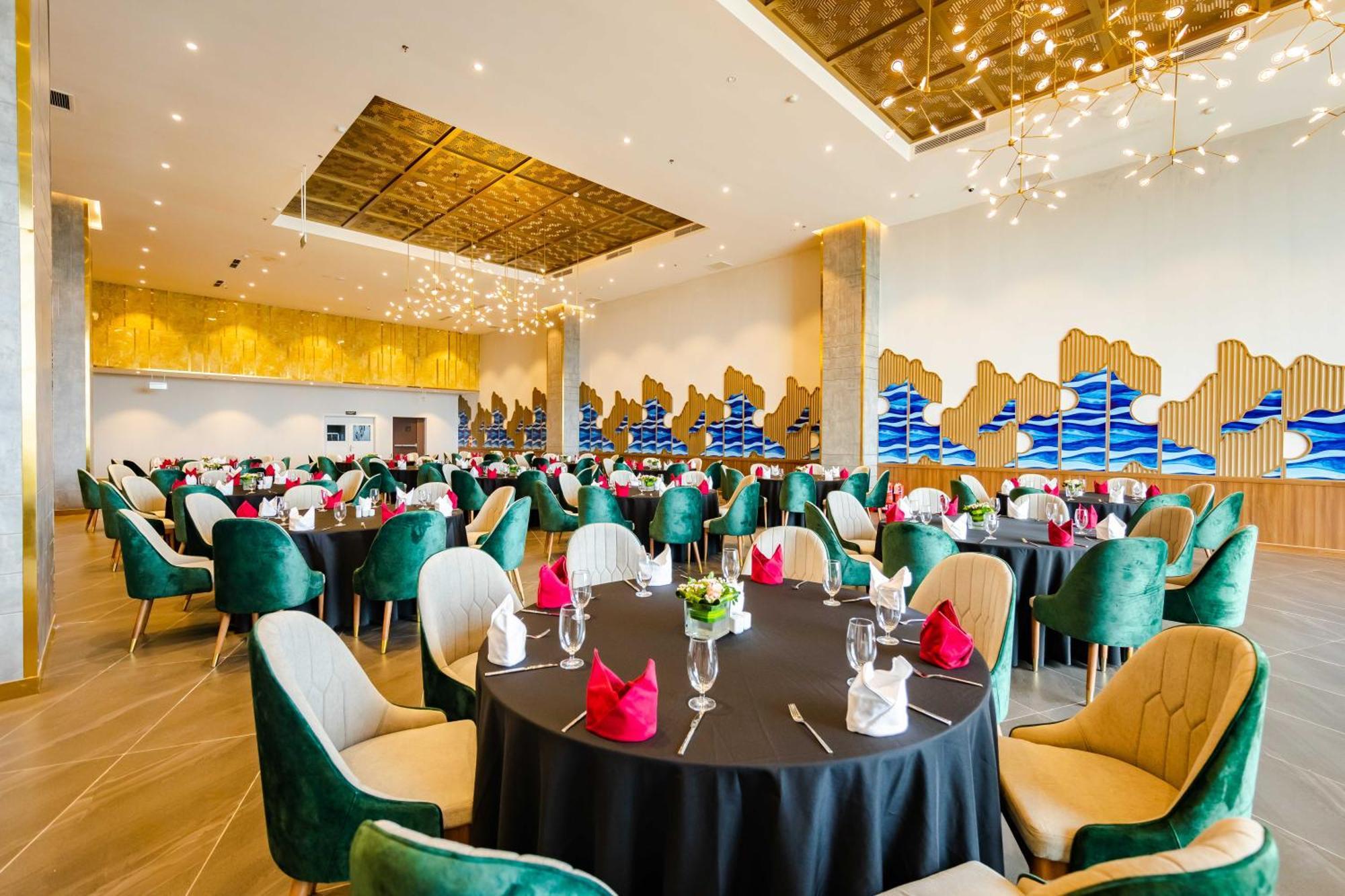Muong Thanh Luxury Ha Long Centre II エクステリア 写真